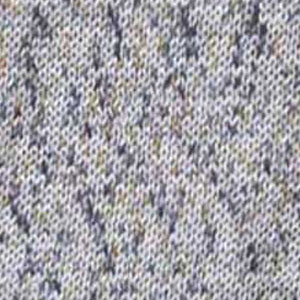 Nahaufnahme des disana Baumwoll-Pullover-Stricks "Grau Spray" mit bunten Einschlüssen in hellgelb, dunkelblau & Anthrazit