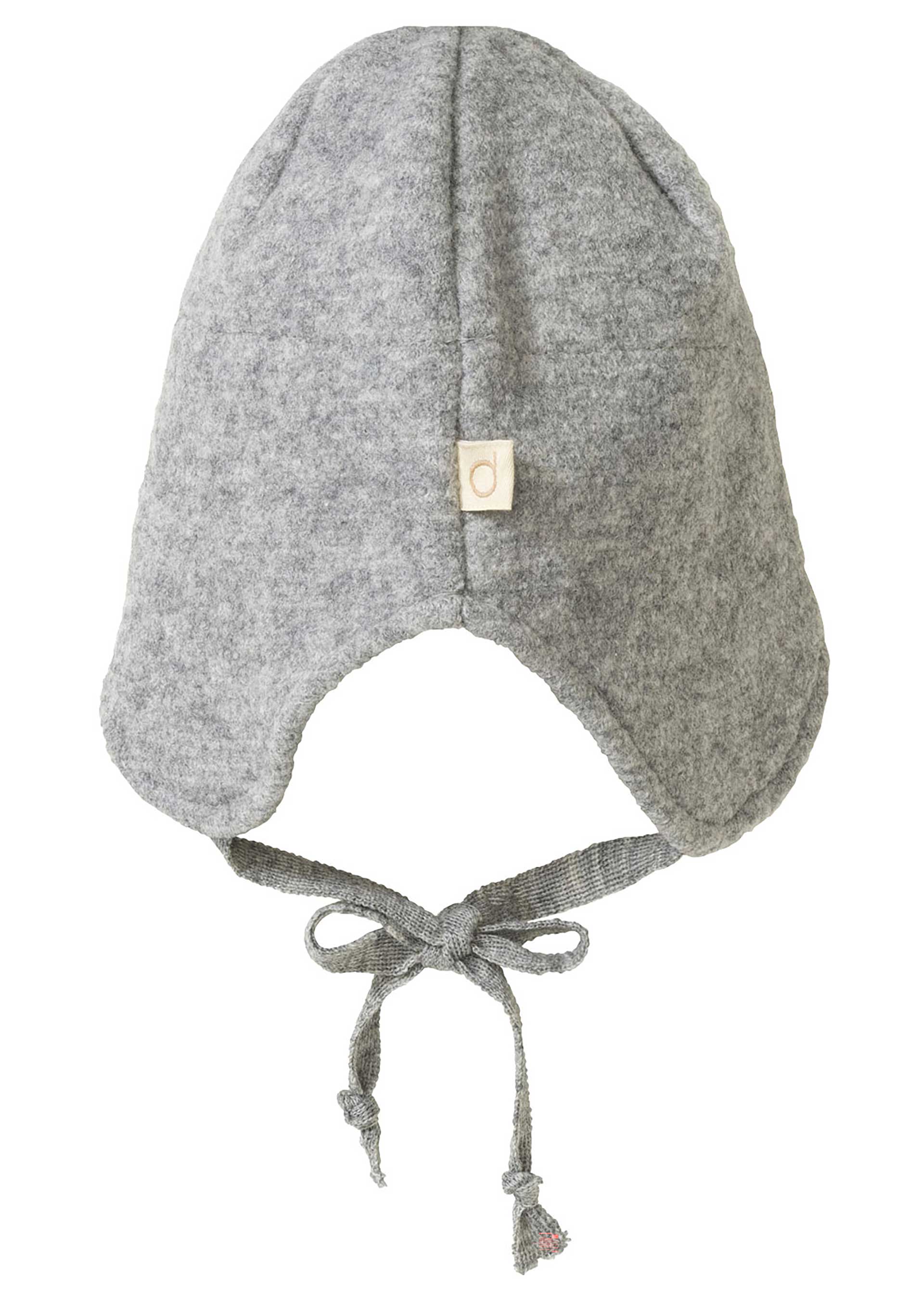Rückseite der disana Walk-Mütze Grau aus Bio-Merinowolle mit gestrickten Bindenbändern und eingenähtem disana Label